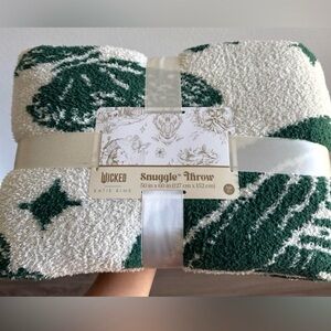 Wicked:For Good x Katie Kime Feather Knit Throw Blanket Green 50x60 NWT in Hand